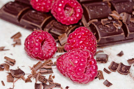 Raspberries and chocolate srinkleの写真素材