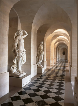 Versailles, France - 10 August 2014 : Corridor with marble statues at Versailles Palace ( Chateau de Versailles ). のeditorial素材