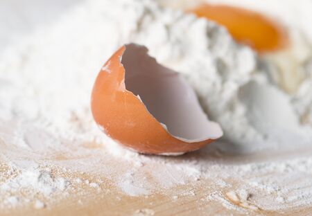 Egg in flour