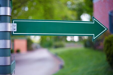 Green arrow pointing in the right directionの写真素材