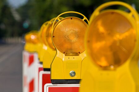 Construction lamps in series