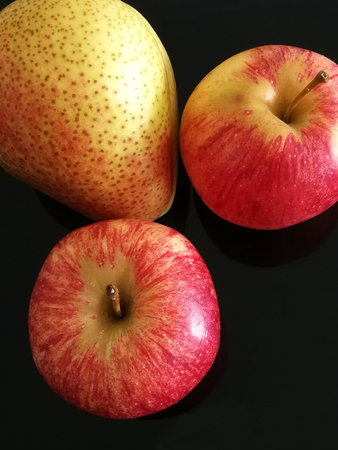 Pears and red apples