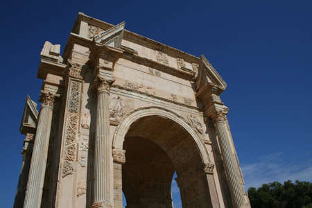  Triumphal Arch to commemorate Septimus Severis at the roman ruins of Leptis Magna in Libyaの写真素材