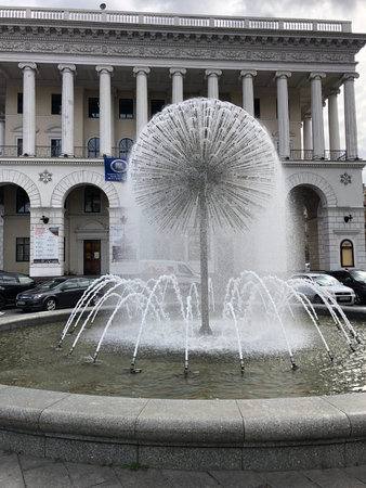 Fountain in front of the Palace of Culture and Science.の写真素材