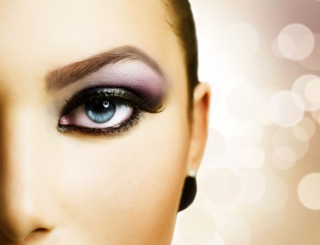 Beautiful Girl's Face. Perfect Makeup Beautiful Girl's Face. Perfect Makeup
