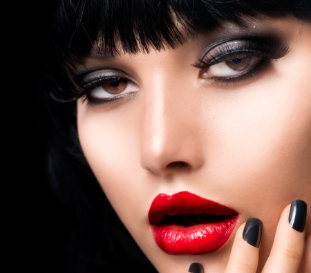 Beautiful Brunette Girl Portrait  Face  Makeup  Sensual Red Lips の写真素材