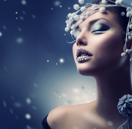 Winter Beauty Woman  Christmas Girl Makeup の写真素材