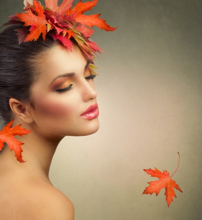 Autumn Woman Fashion Portrait  Fall の写真素材