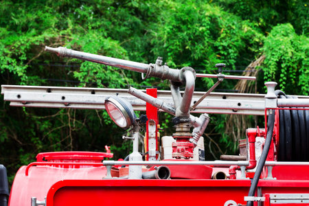 High-pressure fire sprinklers