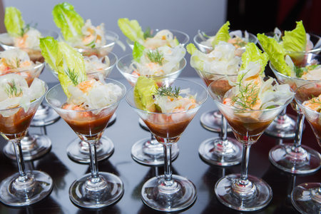 Cocktail Shrimp with Salsa Sauce