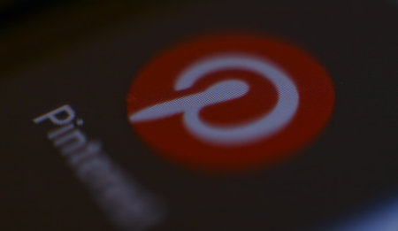 Photo for a blog for non-commercial use 2018 - 2019. logo Pinterest icon on your android phone....