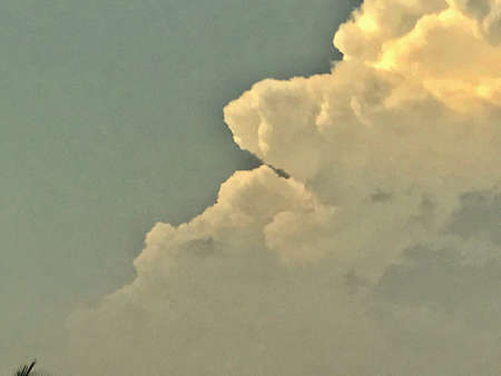 The cloudy skyの素材