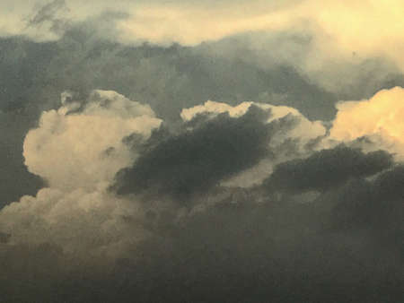 The cloudy skyの素材