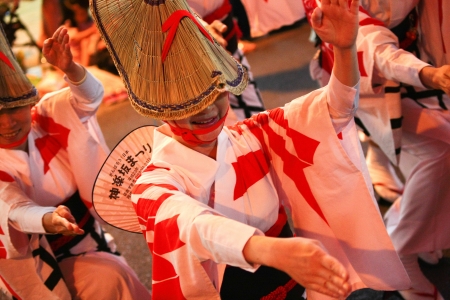 Japanese woman dancing in Kagurasaka festival 23July Tokyoのeditorial素材