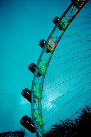 The Singapore Flyer in the eveningのeditorial素材