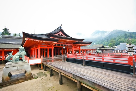 Itsukusima shrine miyajima island at Hiroshima, Japanのeditorial素材