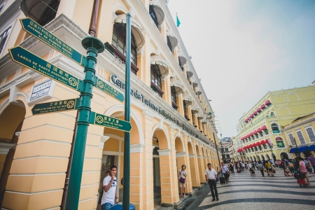 The shopping arcade (Senedo square) in Macau のeditorial素材
