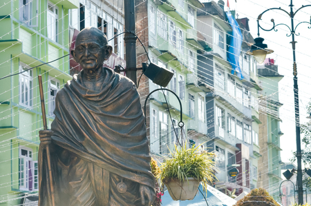 The statue of Mahatma Gandhi in MG Marg near mall road, Gangtok, Sikkim, India one of most visited in the city for tourist attractions.のeditorial素材