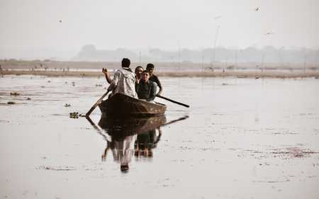 Chupir Chor oxbow lake, Purbasthali, West Bengal India May 2018 - Enjoying Bird Watching and Boat Ride in the wetland of Damodar and Ganges river on an evening sunset time.のeditorial素材