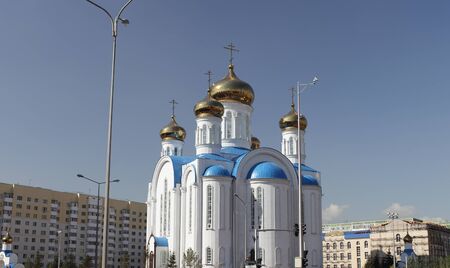 church in the city の写真素材
