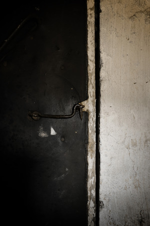 Door hook of the dilapidated barn.の写真素材
