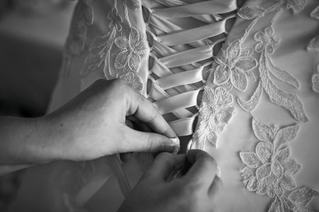 Lacing the bride