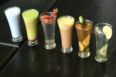 photos of various drinks that are fresh and healthyの写真素材