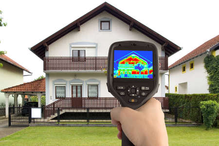 Detecting Heat Loss at the House With Infrared Thermal Cameraのeditorial素材