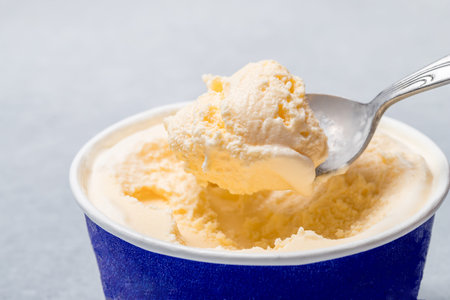 Cup ice