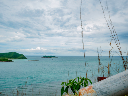 Tropical Idyllic ocean with beautiful white cloud sky and endless horizon view from Viewpoint on Khao Ma Jor Pier Chonburi thailand in vacation time,holiday conceptの写真素材