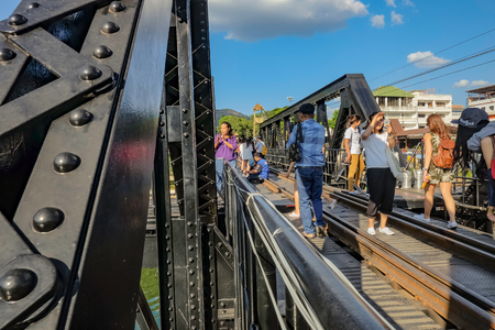 Kanchanaburi/Thailand- 21 Novenber 2015:Unacquainted Tourist Walking on Burma Railway kanchanaburi,thailandのeditorial素材