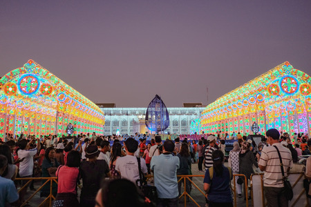 Bangkok/Thailand - 1 January 2016: Light decor of Bangkok Metropolis at New Year light show case in Bangkok with People Come to See the light.Bangkok governor Sukhumbhand Paribatra was alleged corruption 39 million baht.のeditorial素材