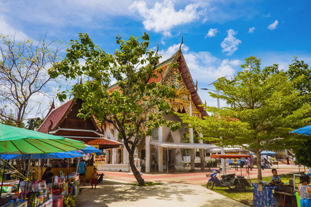 Samut Songkhram, Thailand - 16 September 2107 : Stalls of Unacquainted Thai local  people at Wat Thong Khung Temple at Samut Songkhram Thailand. Wat Thong Khung Temple with a long history of 200 years beside mae klong riverのeditorial素材