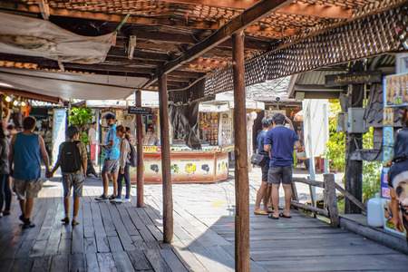 Chonburi, Thailand - June 17 2017 : Unacquainted Thai People Walking in Pattaya Floating Market. Chonburi Thailand Travel. Pattaya Floating Market is the Famous Floating Market near Pattaya and very Popularのeditorial素材