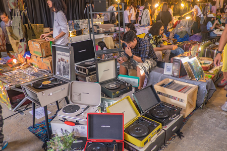 Bangkok, Thailand - 9 July 2017 : Vintage Cd player with Unacquainted Owner shop in Chang Chui Community mall in bangkok City.Chang chui the Community mall in Hipster style in bangkok cityのeditorial素材