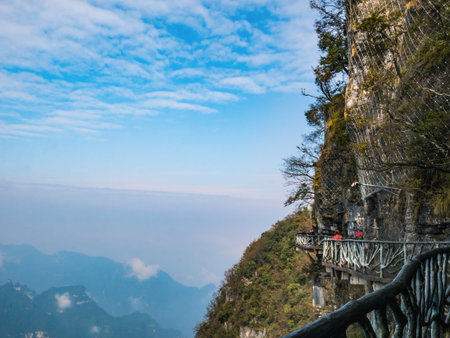 zhangjiajie/China - 15 october 2018: Unacquainted Tourists on tianmen mountain at Zhangjiajie city china.Tianmen mountain the travel destination of Hunan zhangjiajie city Chinaのeditorial素材