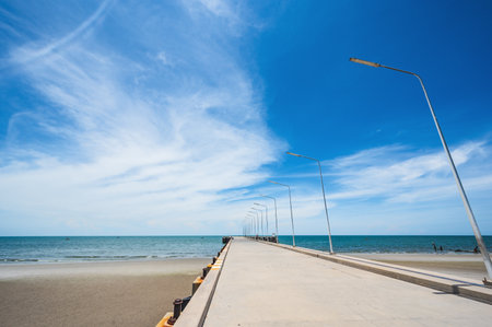 Landscape view of Hua Hin Fishing Pier with endless horizon at Prachuap Khiri Khan thailand.Hua Hin Beach is one of the most popular beaches in Thailandの写真素材