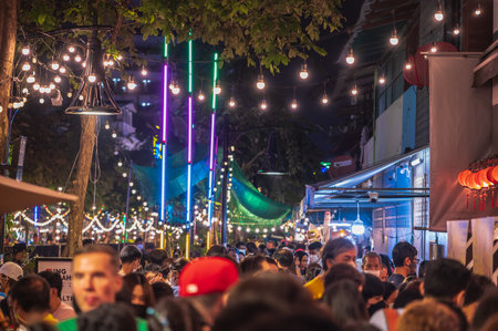 bangkok.Thailand - 08 November 2022 unacquainted people Come to visit Loi krathong Festival on Khlong Ong Ang Canal at bangkok city.Loi Krathong Festival,one of the important festivals in Thailandのeditorial素材