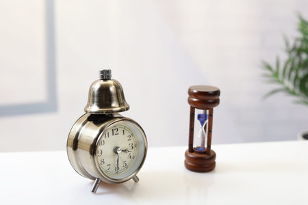 Alarm clock with Sandglass