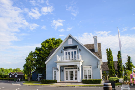 Home and blue skyのeditorial素材