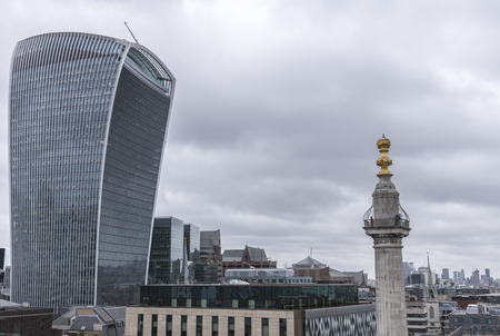 Walkie-Talkie office block view with Monument to the Great Fire of London. City of London business aria.の写真素材