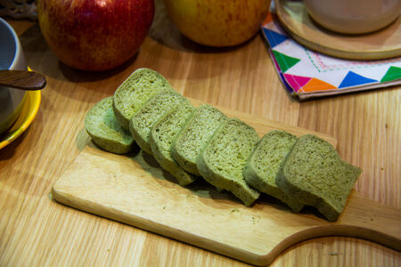 Green tea bread