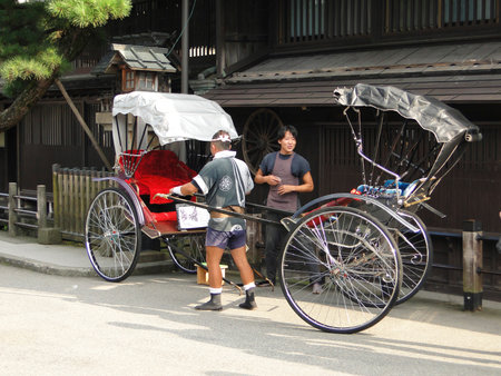 Kyoto, Japan; September 10, 2010: Rickshaw with runnersのeditorial素材