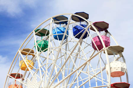 Color wheel for viewing attraction.
Rest, entertainment, relaxation and positivity.