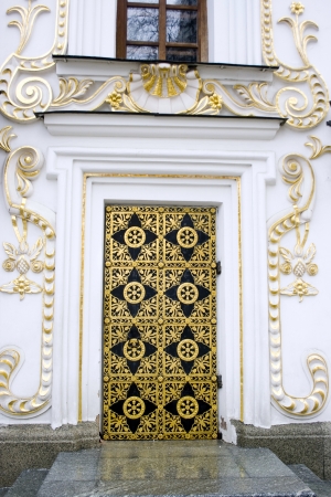 Ornate door Kiev Pechersk Lavra, Kyiv, Ukraine.の写真素材