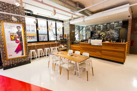 Johannesburg, South Africa - October 03 2013: Inside Interior of a Virgin Mobile  Storeのeditorial素材