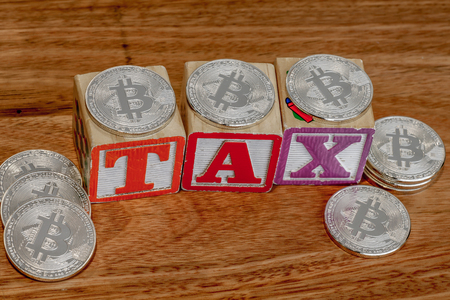 How Should Shadow Economy such as Bitcoins be Taxedの写真素材