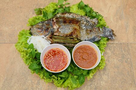 Complementing fish with spicy sauce