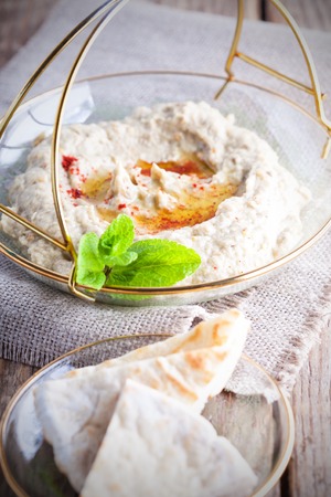 Baba ghanoush, eggplant dip, mediterranean food.の写真素材