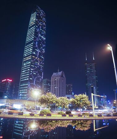 Shenzhen Shennan Road surface reflection of the night